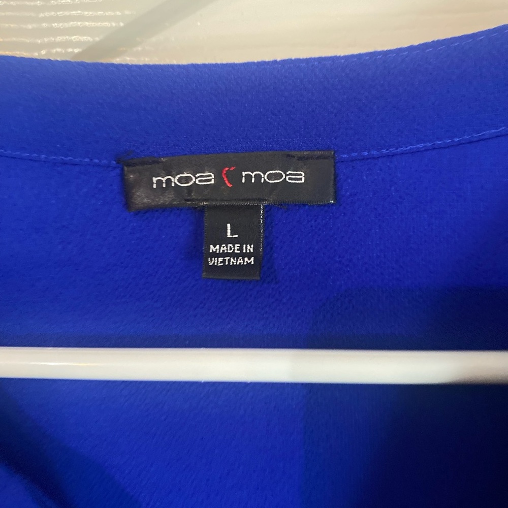 Woman’s blouse